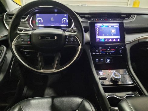 Used 2021 Jeep Grand Cherokee L Limited AWD/4WD image 22