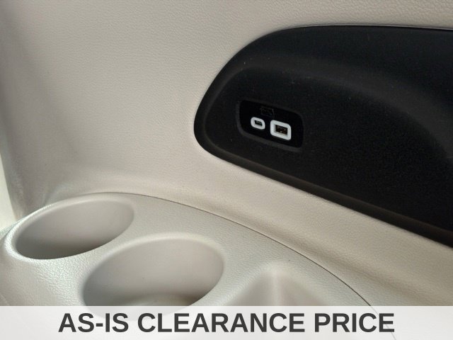 Used 2021 Chrysler Pacifica Touring-L FWD image 19
