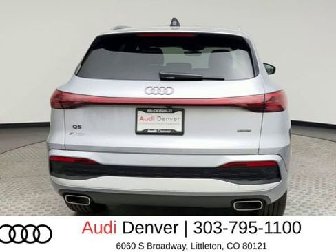 Used 2025 Audi Q5 Premium w/ Convenience Package AWD/4WD image 3