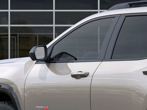 New 2026 GMC Terrain AT4 w/ Technology Package II AWD/4WD image 12