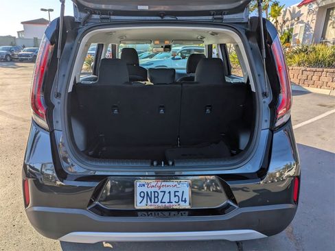 Used 2024 Kia Soul LX w/ Option Group 015 image 27