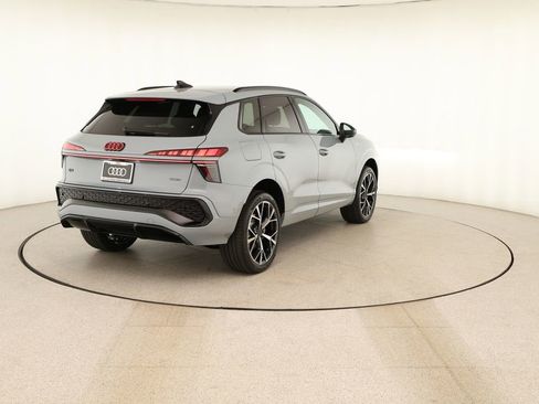 New 2026 Audi Q3 quattro 2.0T AWD/4WD image 6