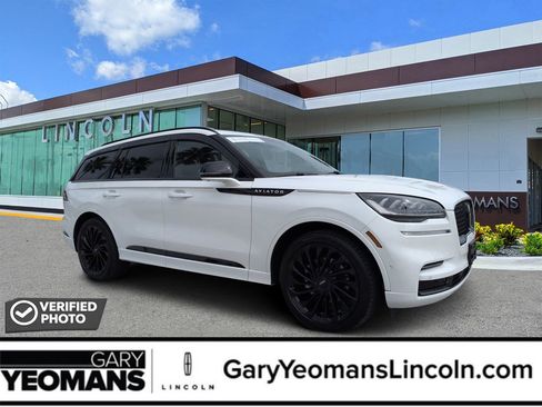 Certified 2024 Lincoln Aviator Reserve w/ Equipment Group 201A image 1