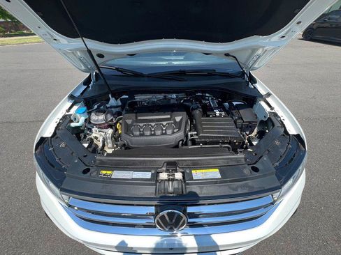 Certified 2022 Volkswagen Tiguan SEL R-Line AWD/4WD image 25