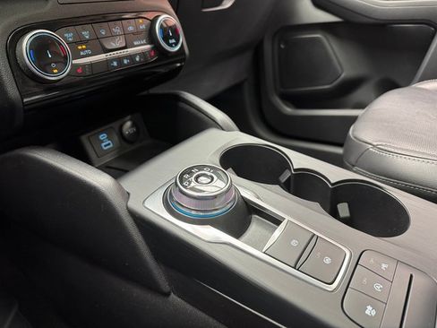 Certified 2022 Ford Escape Titanium w/ Class II Trailer Tow Package image 19