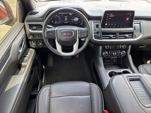 Used 2022 GMC Yukon XL SLT w/ SLT Luxury Package AWD/4WD image 19