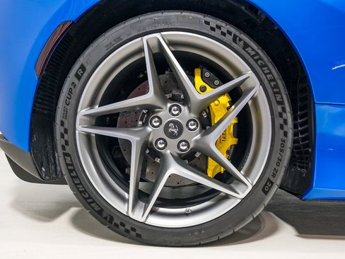 Used 2021 Ferrari F8 Tributo image 21