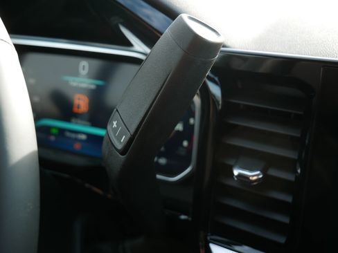 New 2026 Chevrolet Silverado 3500 LT w/ All Star Edition image 9