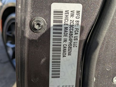 Used 2023 Chrysler 300 S image 32