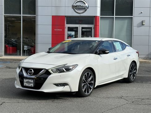Used 2016 Nissan Maxima SR image 1