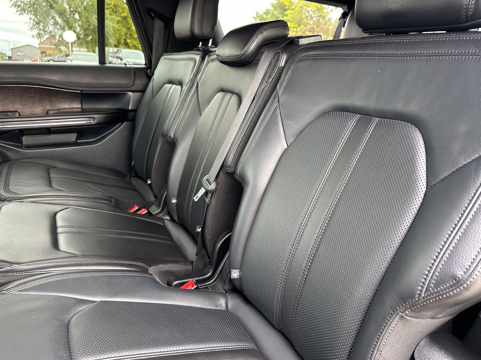 Used 2018 Ford Expedition Max Limited AWD/4WD image 19