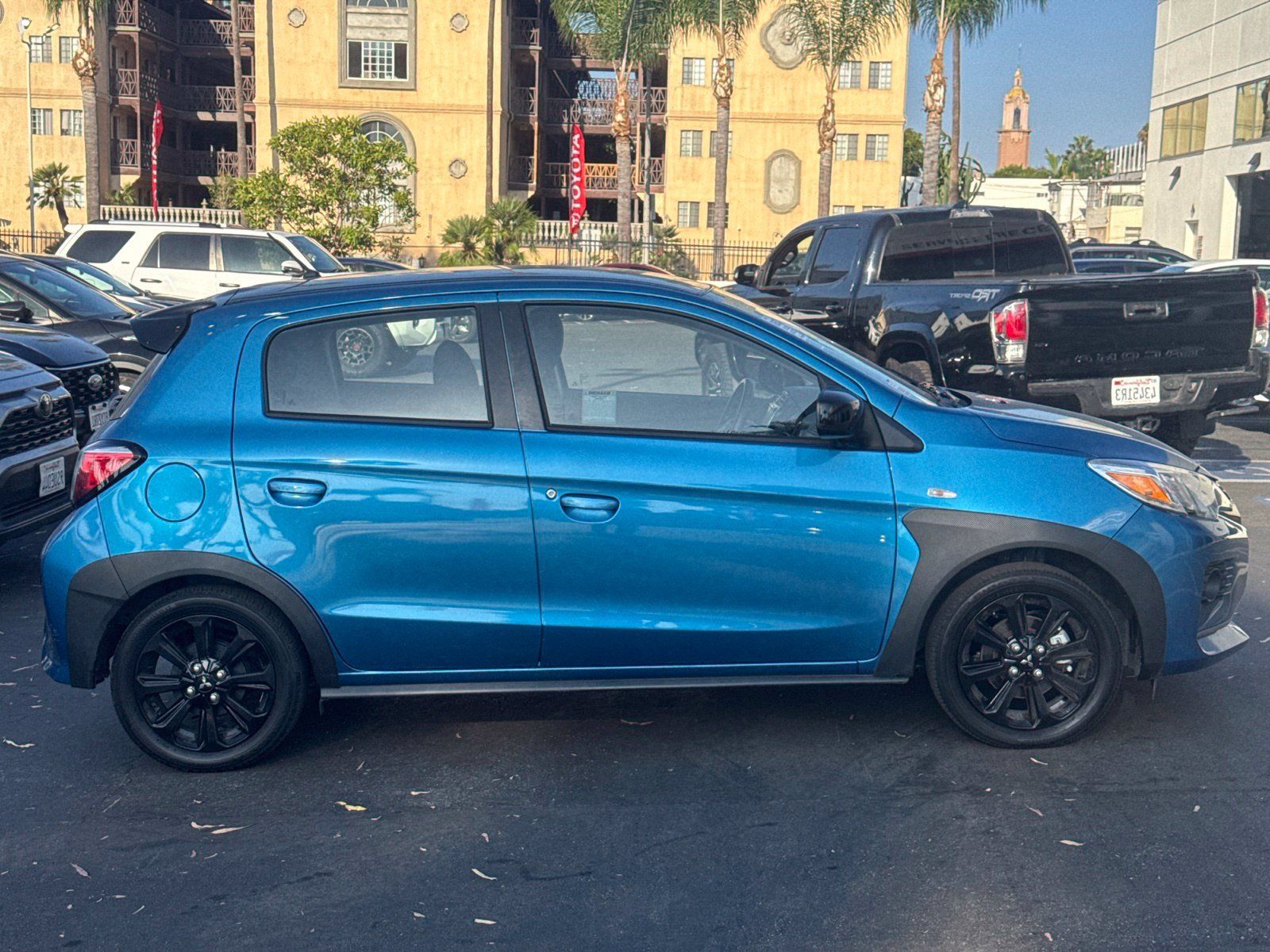 Used 2024 Mitsubishi Mirage Black Edition FWD image 2