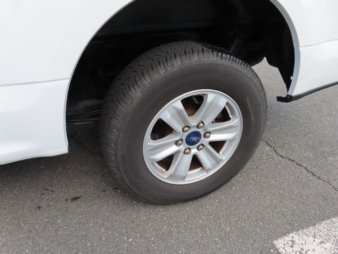 Used 2015 Ford F150 XL w/ Equipment Group 101A Mid image 13