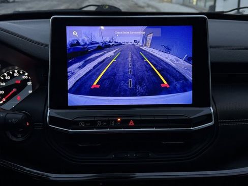 Used 2023 Jeep Compass Altitude w/ Sun and Sound Group image 38