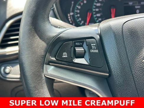 Used 2021 Chevrolet Trax LT w/ Sport Edition image 20