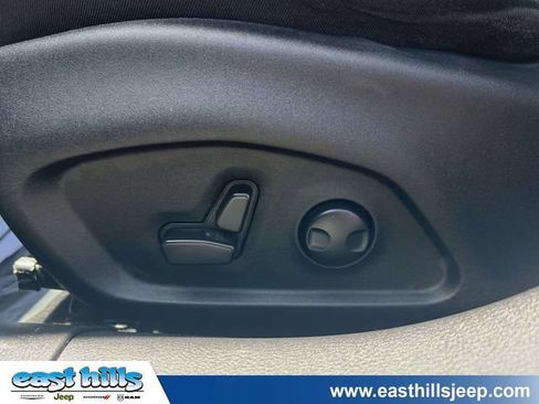 Certified 2022 Jeep Compass Limited AWD/4WD image 19