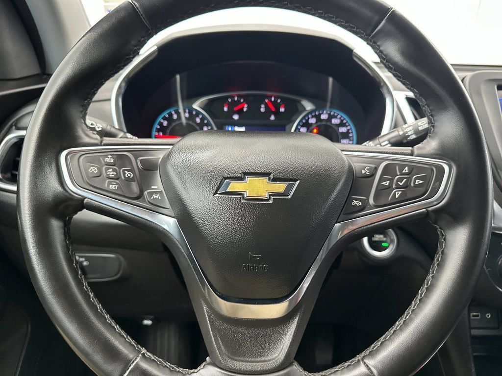 Used 2024 Chevrolet Equinox LT AWD/4WD image 22