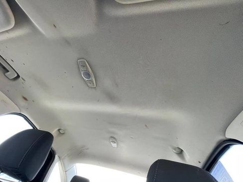 Used 2014 Ford Focus SE w/ SE Winter Package image 34