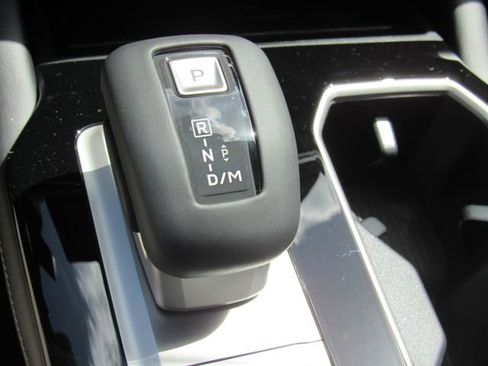 New 2026 Mitsubishi Outlander SEL FWD image 30