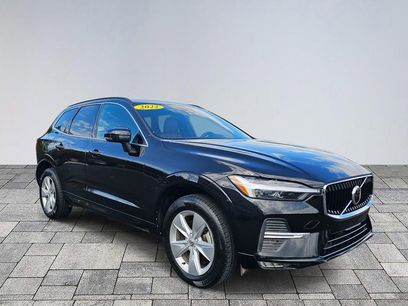 Used 2022 Volvo XC60 B5 Momentum