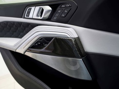 Used 2024 BMW X6 M Competition w/ Executive Package image 32