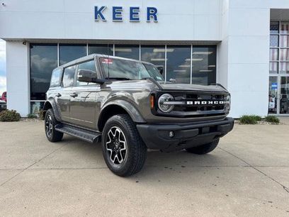 Certified 2025 Ford Bronco Outer Banks