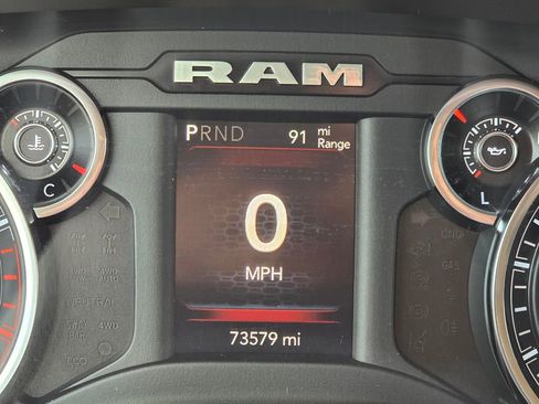 Used 2019 RAM 2500 Big Horn image 31