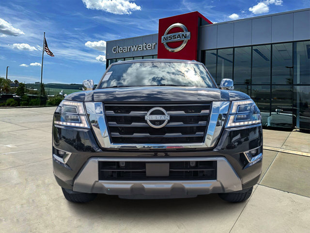 Used 2023 Nissan Armada Platinum w/ Captain's Chairs Package RWD image 2