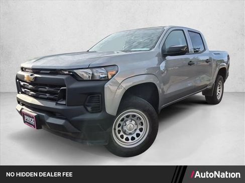 Used 2024 Chevrolet Colorado W/T w/ Safety Package RWD image 1