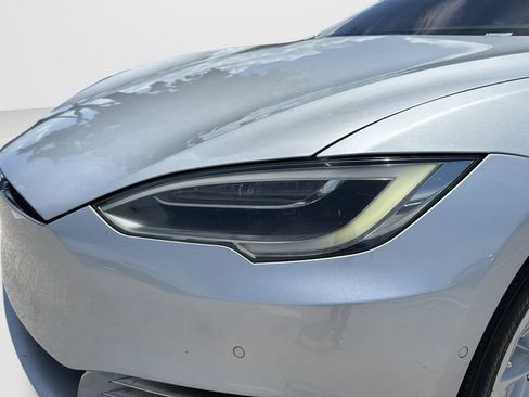 Used 2018 Tesla Model S 75D AWD/4WD image 34