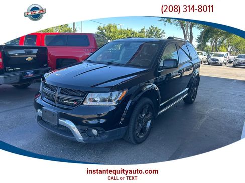 Used 2019 Dodge Journey Crossroad AWD/4WD image 1