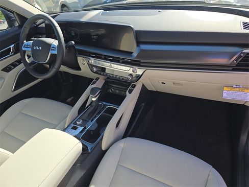 New 2025 Kia Telluride S image 14