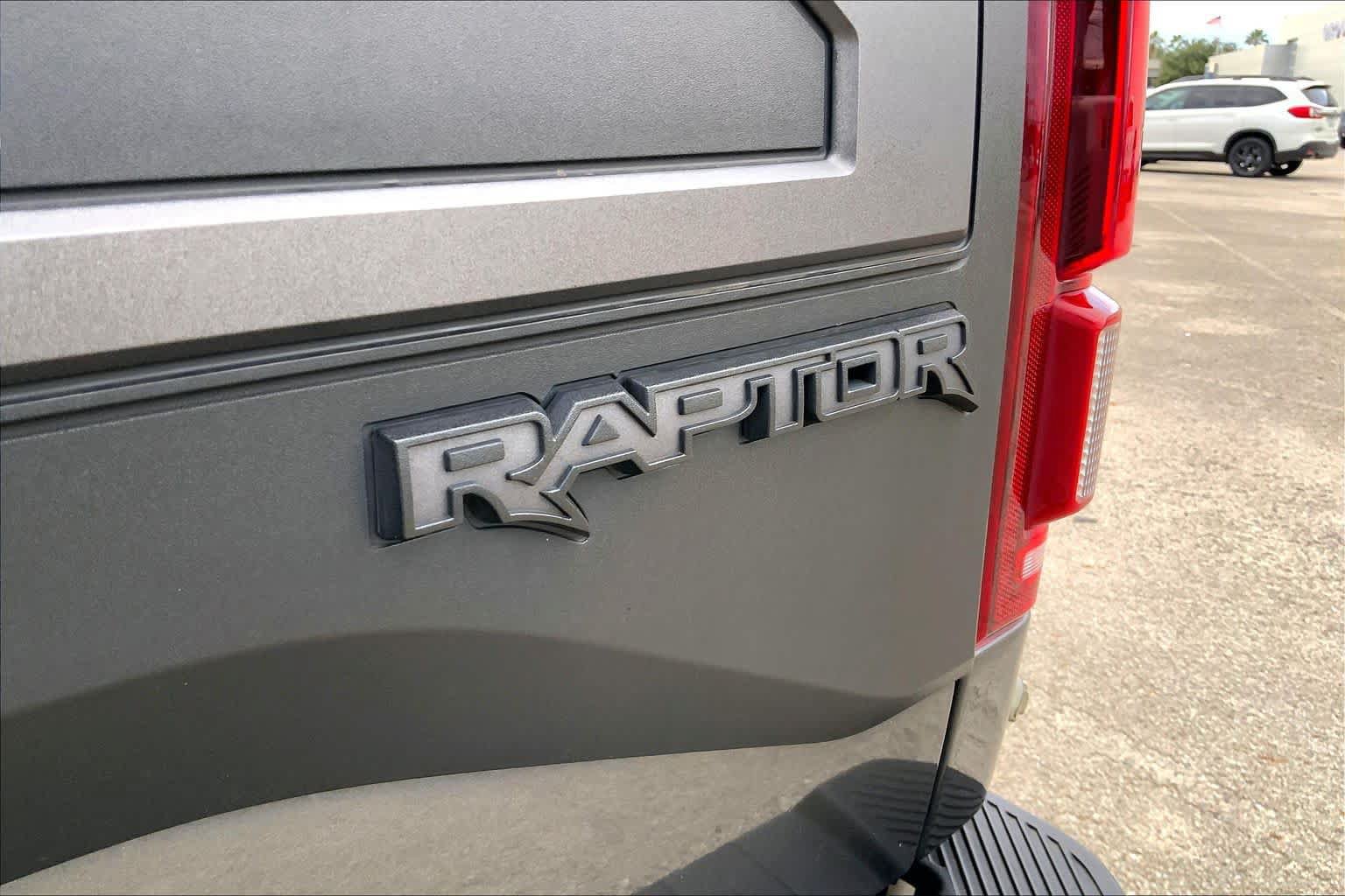 Certified 2019 Ford F150 Raptor w/ Equipment Group 802A Luxury AWD/4WD image 9
