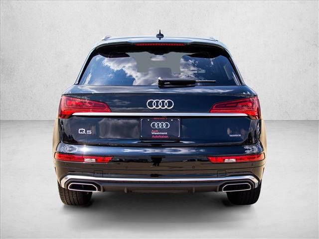 Used 2023 Audi Q5 2.0T Premium w/ Convenience Package AWD/4WD image 6
