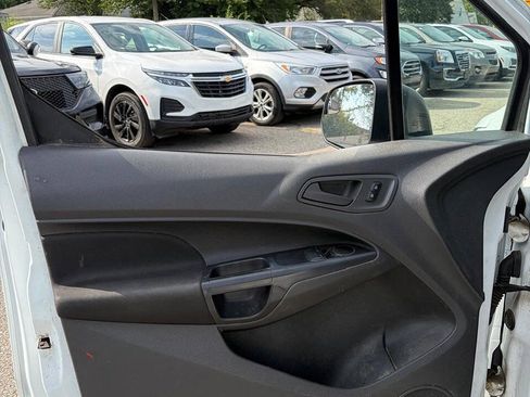 Used 2016 Ford Transit Connect XL FWD image 10