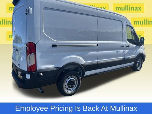 New 2025 Ford Transit 250 148 Medium Roof w/ Load Area Protection Package RWD image 3