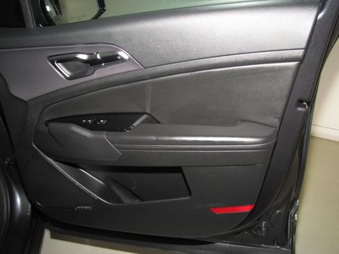 Used 2024 Kia Sportage SX FWD image 21