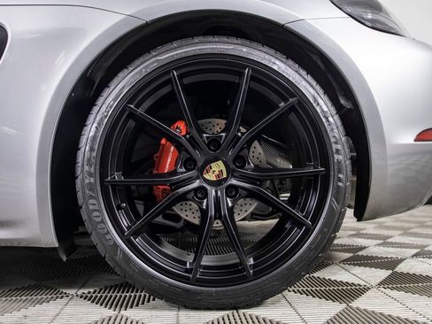 Used 2018 Porsche 718 Cayman image 40