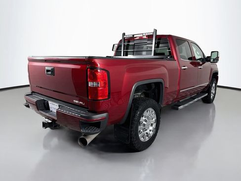 Used 2019 GMC Sierra 2500 Denali AWD/4WD image 9