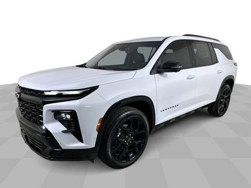 New 2026 Chevrolet Traverse RS w/ LPO, Floor Liner Package AWD/4WD image 4