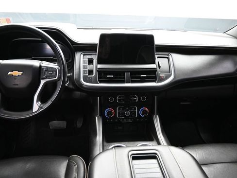 Used 2022 Chevrolet Tahoe Premier AWD/4WD image 12