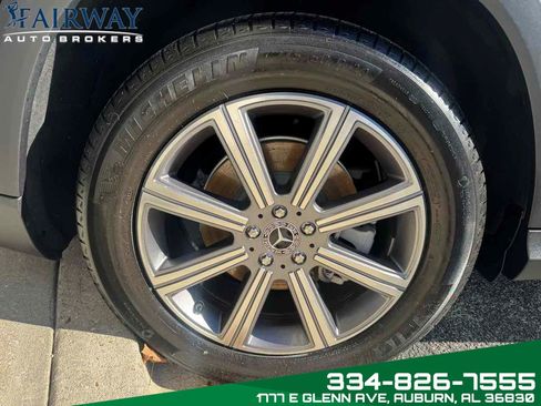 Used 2023 Mercedes-Benz GLS 450 4MATIC image 37