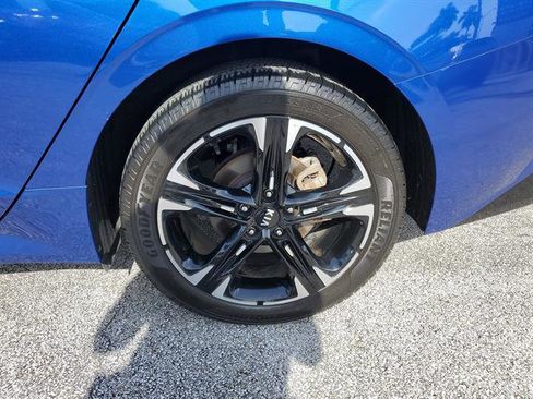 Used 2021 Kia K5 GT-Line FWD image 31