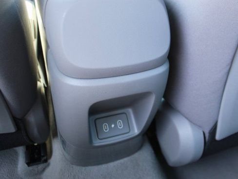 New 2026 Hyundai Elantra Hybrid FWD image 28