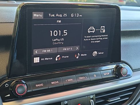 Used 2023 Kia Forte LXS FWD image 17