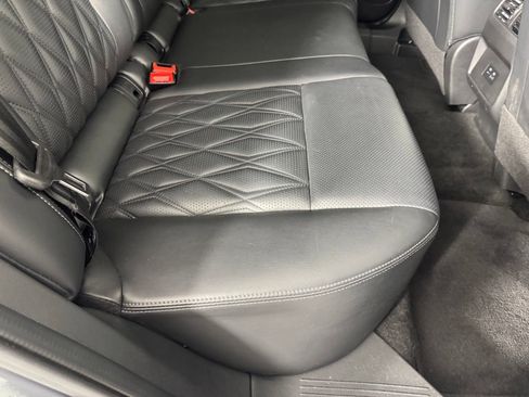 Used 2023 Nissan Rogue Platinum AWD/4WD image 38