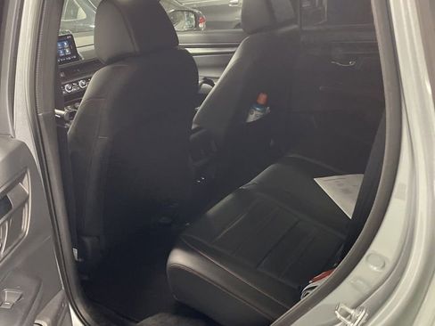 Used 2025 Honda CR-V Sport-L image 8