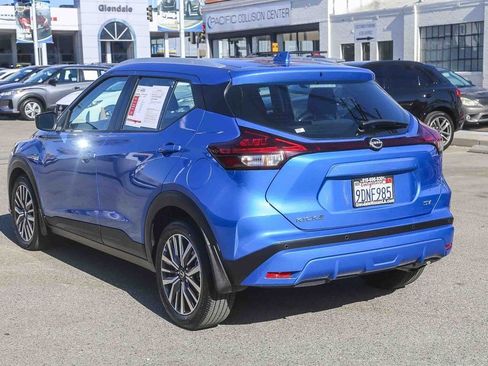 Used 2023 Nissan Kicks SV FWD image 6