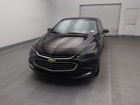 Used 2018 Chevrolet Malibu LT image 15