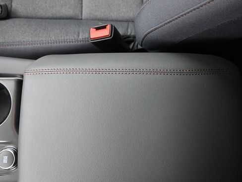 New 2026 Ford Explorer Active image 37